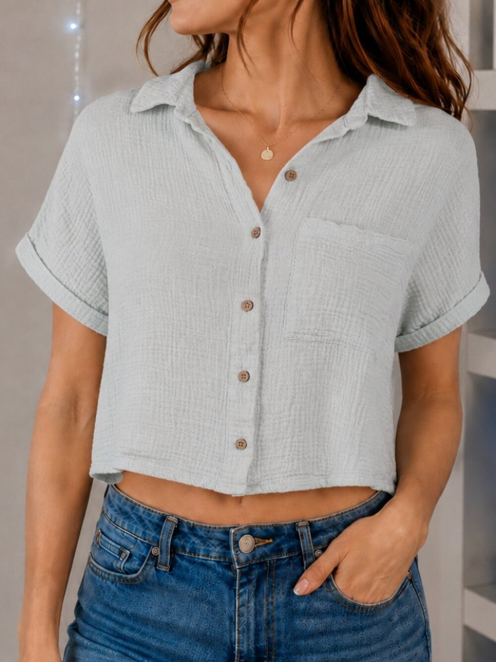 Forever 21 Light Mint Textured Gauze Cropped Button-Up Shirt Size L